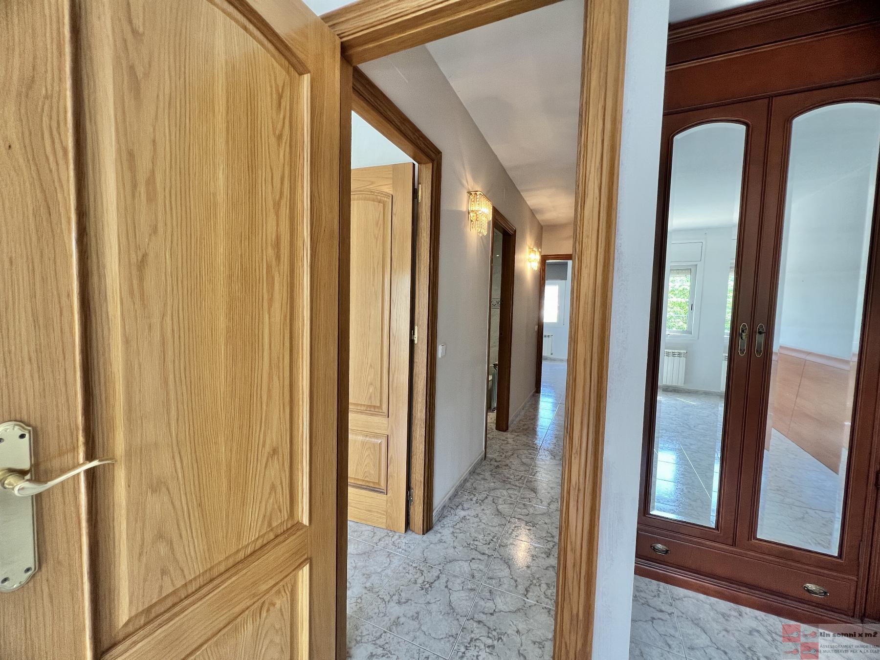 For sale of house in Piera