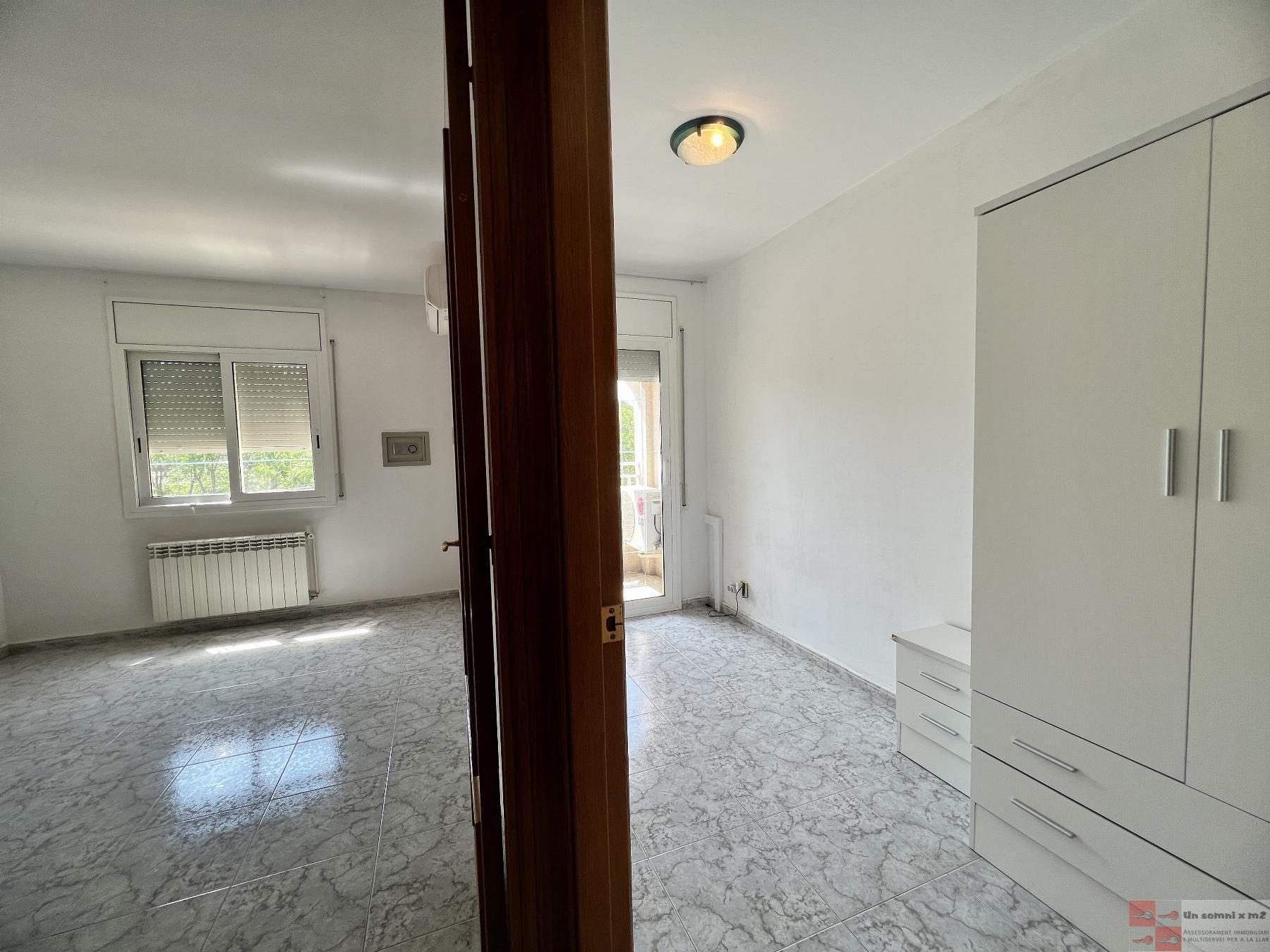 For sale of house in Piera