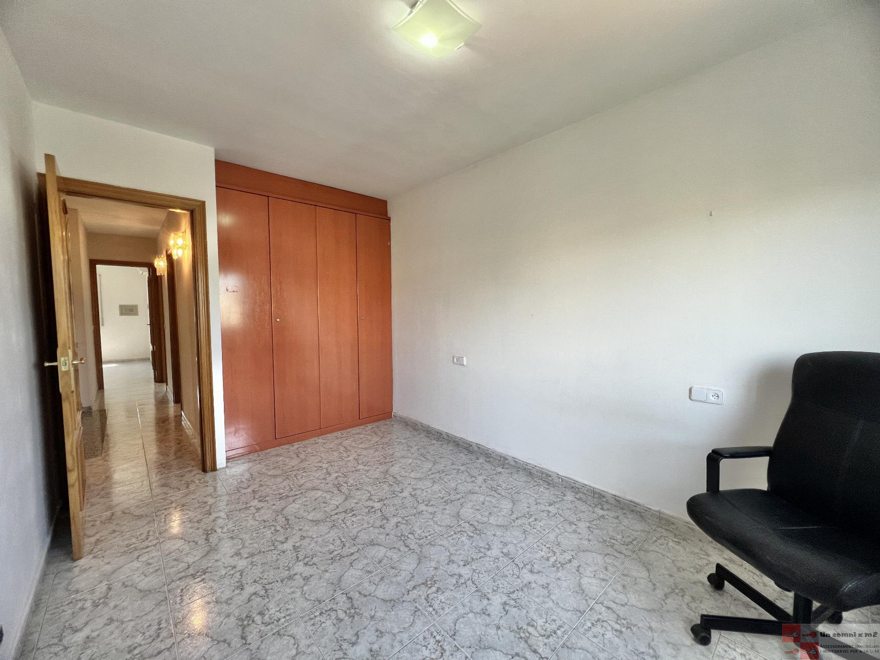 For sale of house in Piera