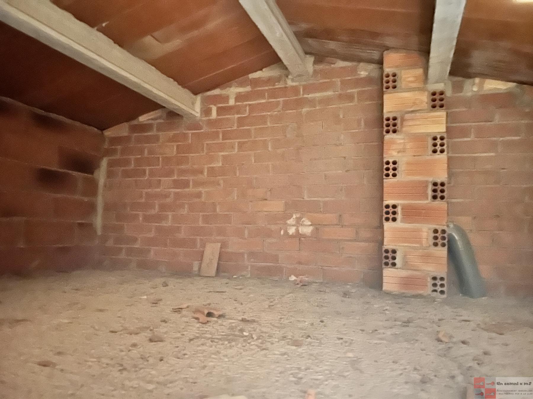 For sale of house in Piera