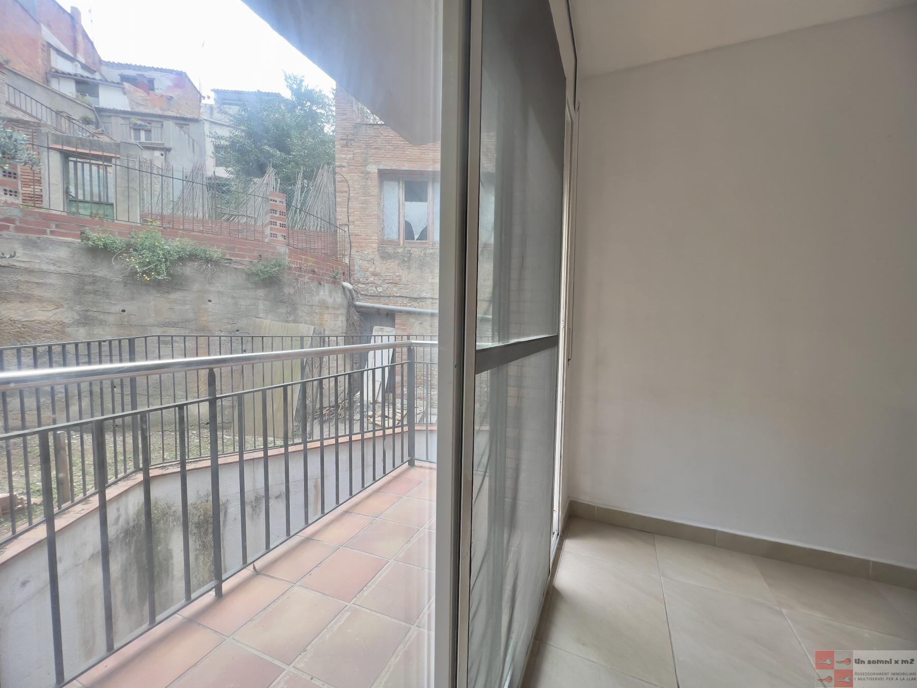 For sale of flat in Piera