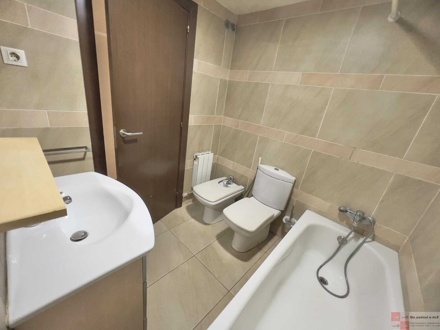 For sale of flat in Piera