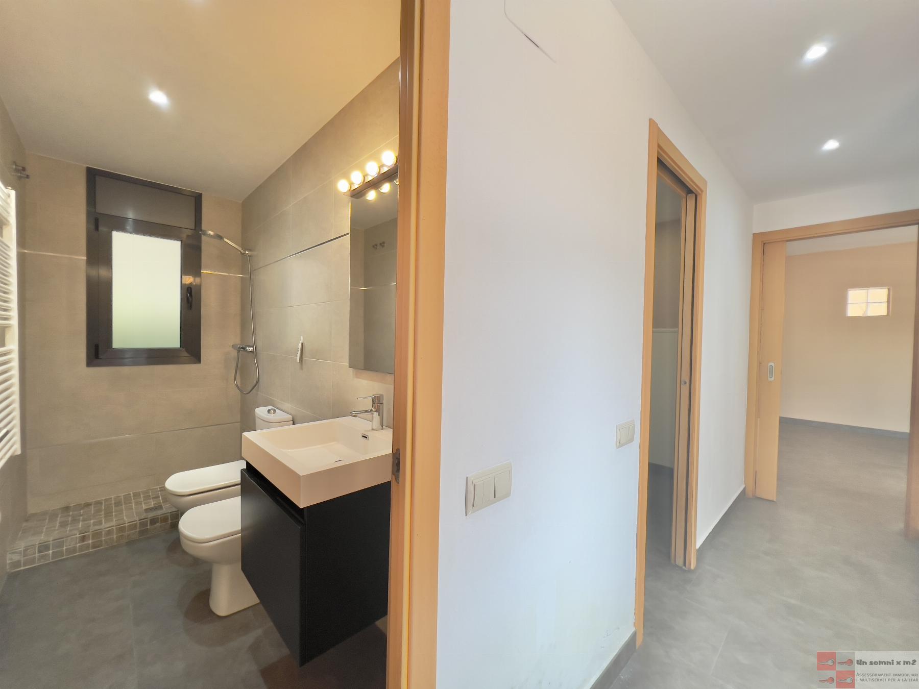 For sale of house in Piera