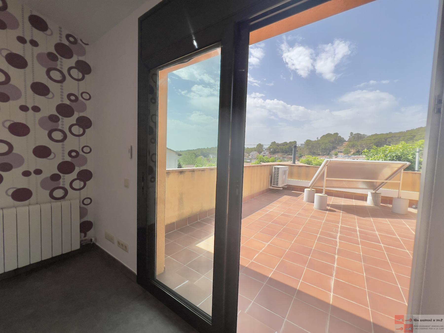 For sale of house in Piera