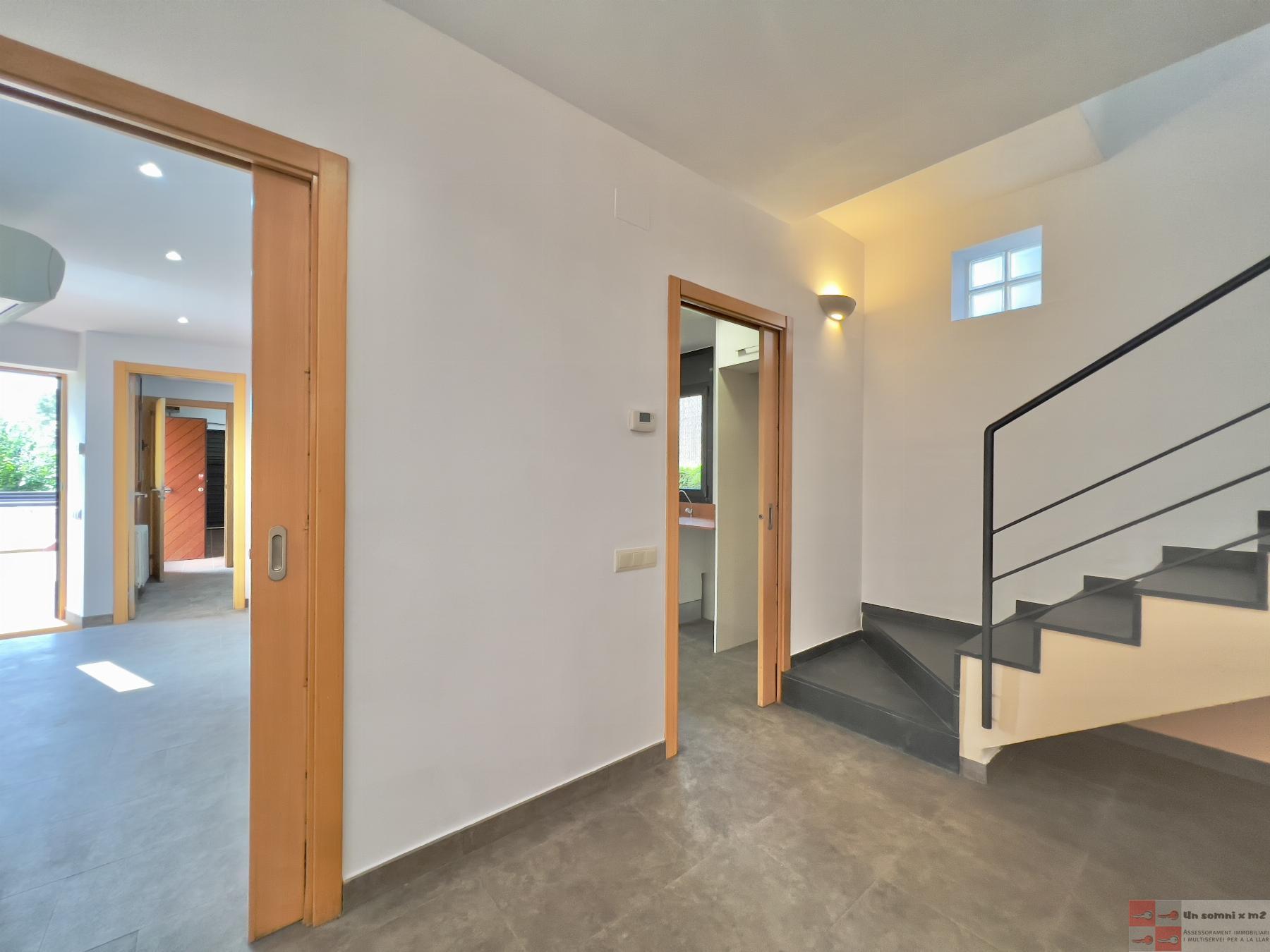 For sale of house in Piera