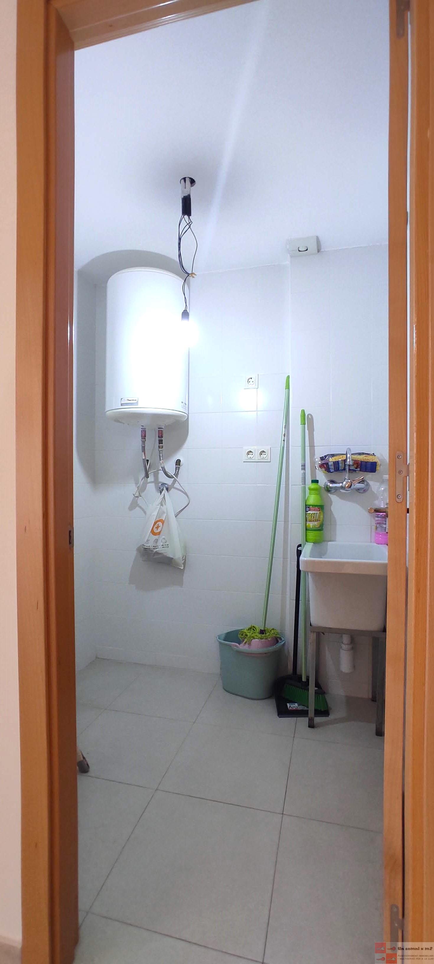 For rent of flat in Piera