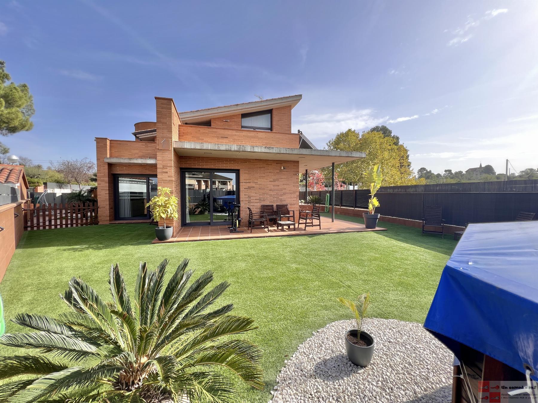 Venda de casa a Piera