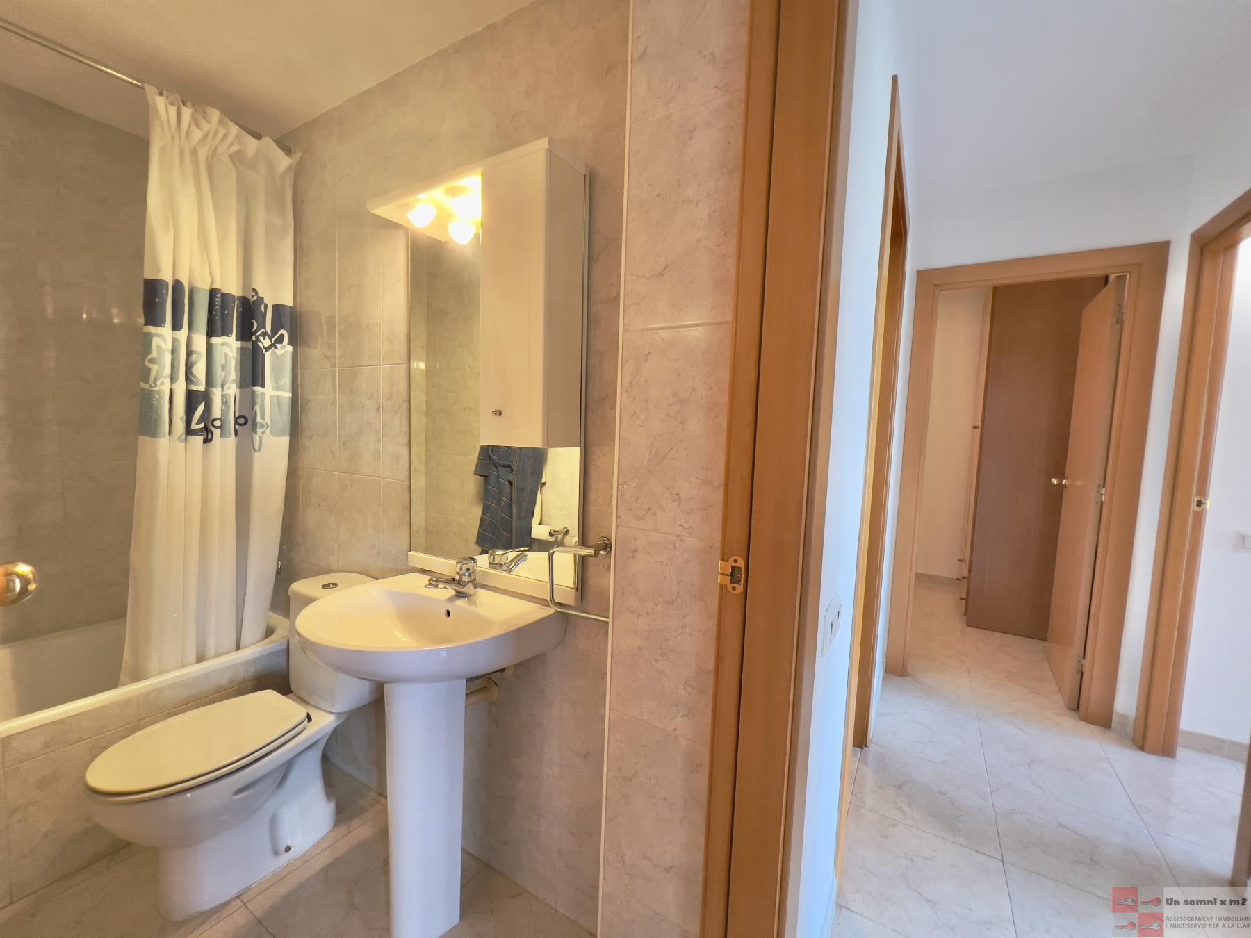 For sale of flat in Piera
