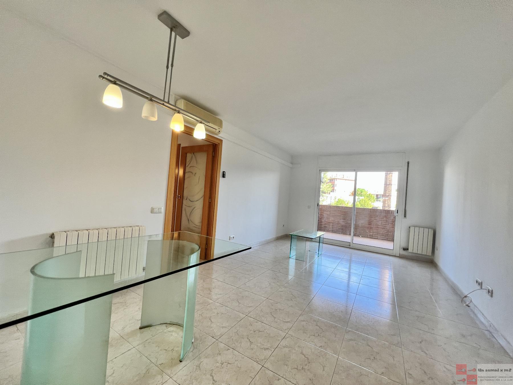 For sale of flat in Piera