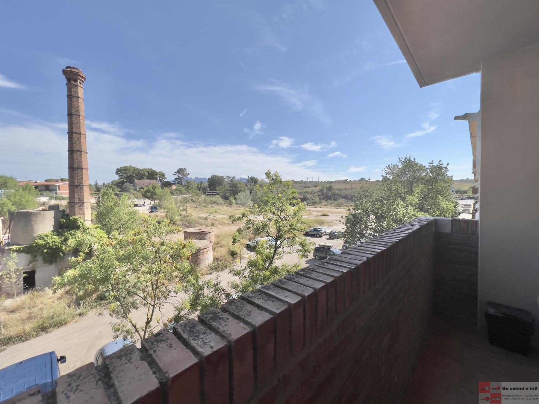 For sale of flat in Piera
