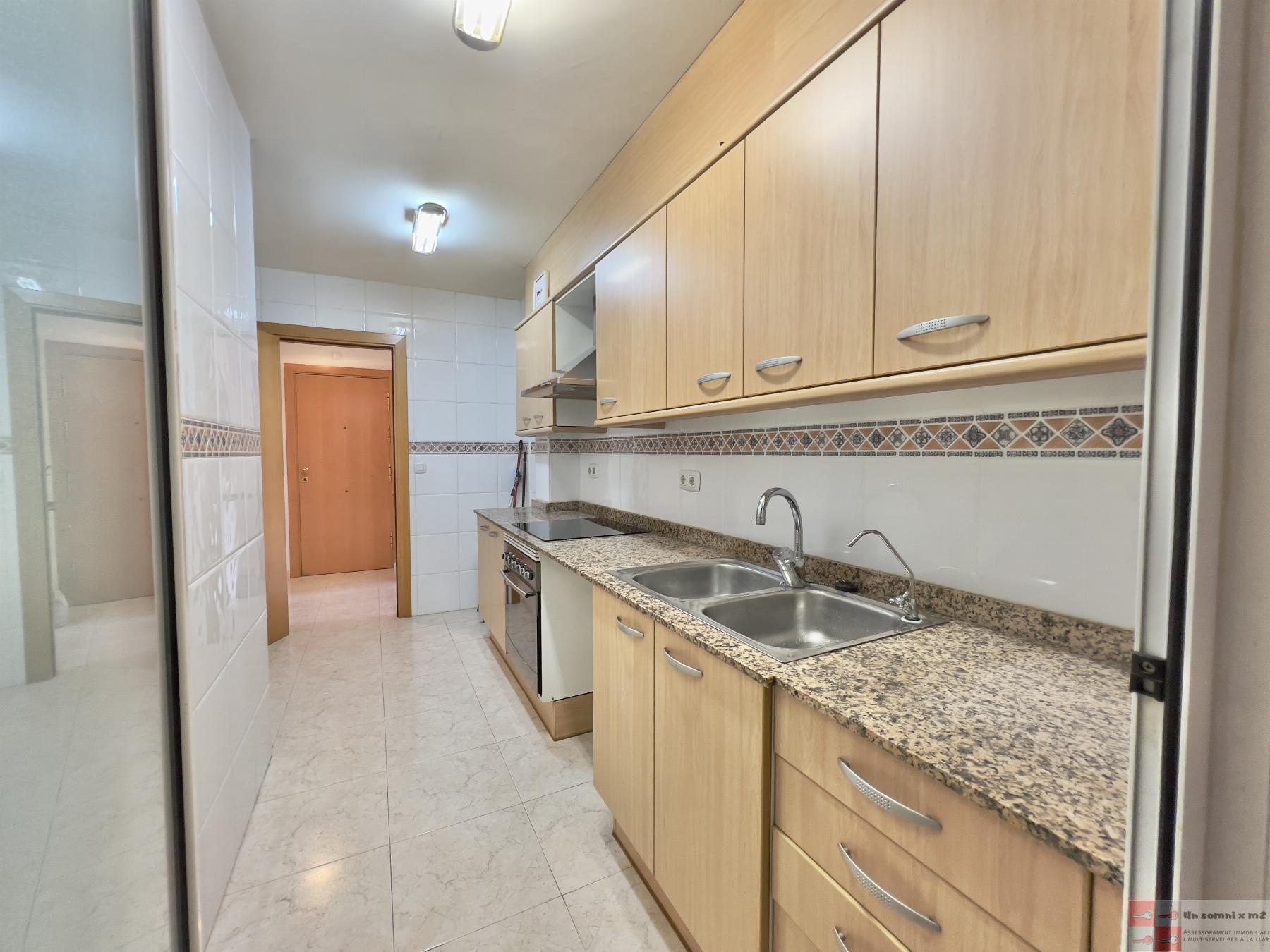 For sale of flat in Piera