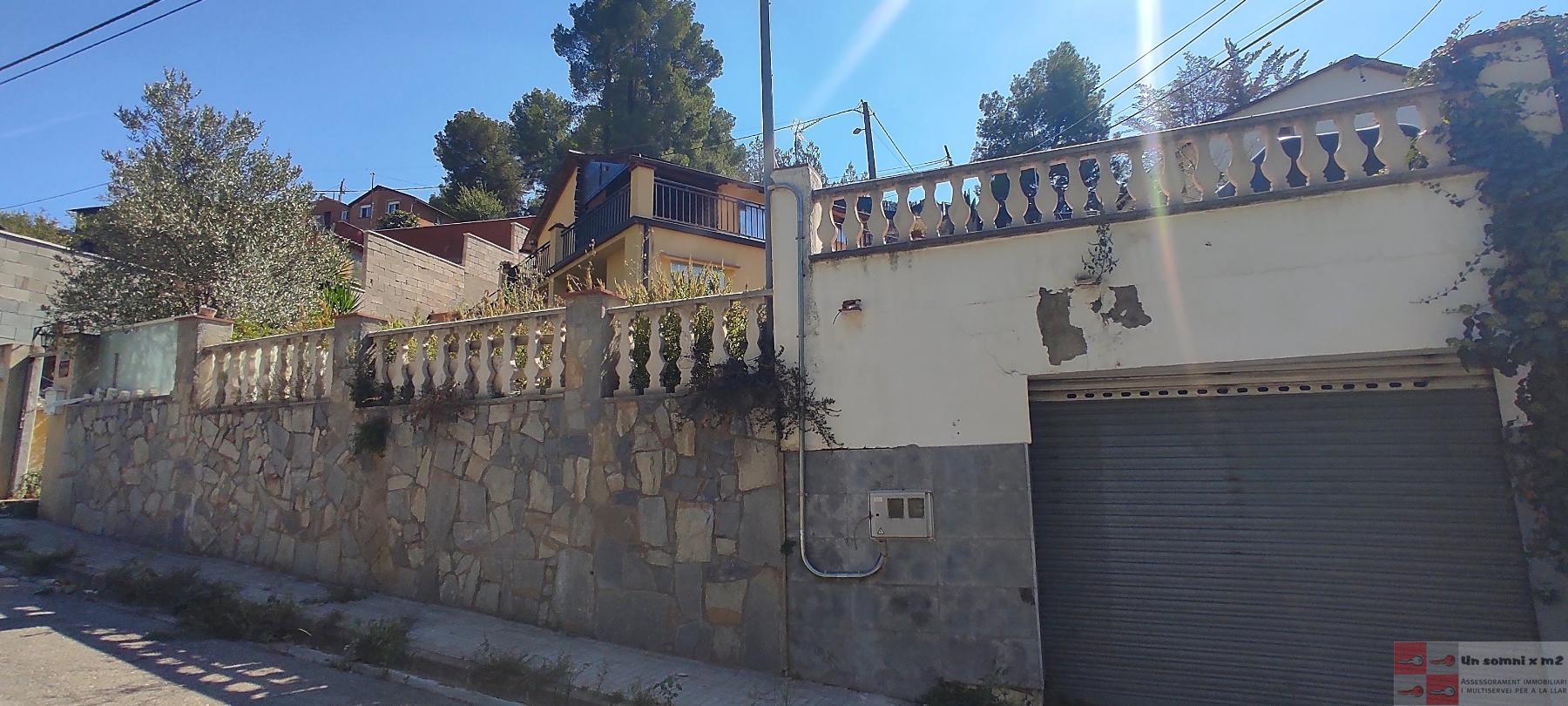 For sale of house in Piera