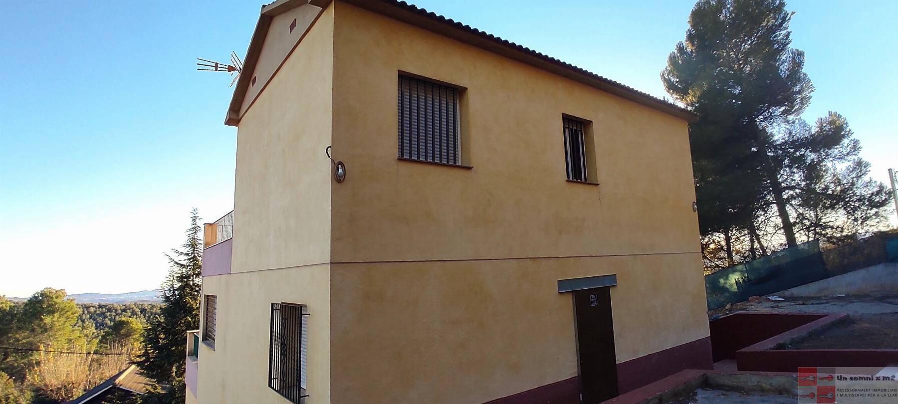 Venda de casa a Mediona
