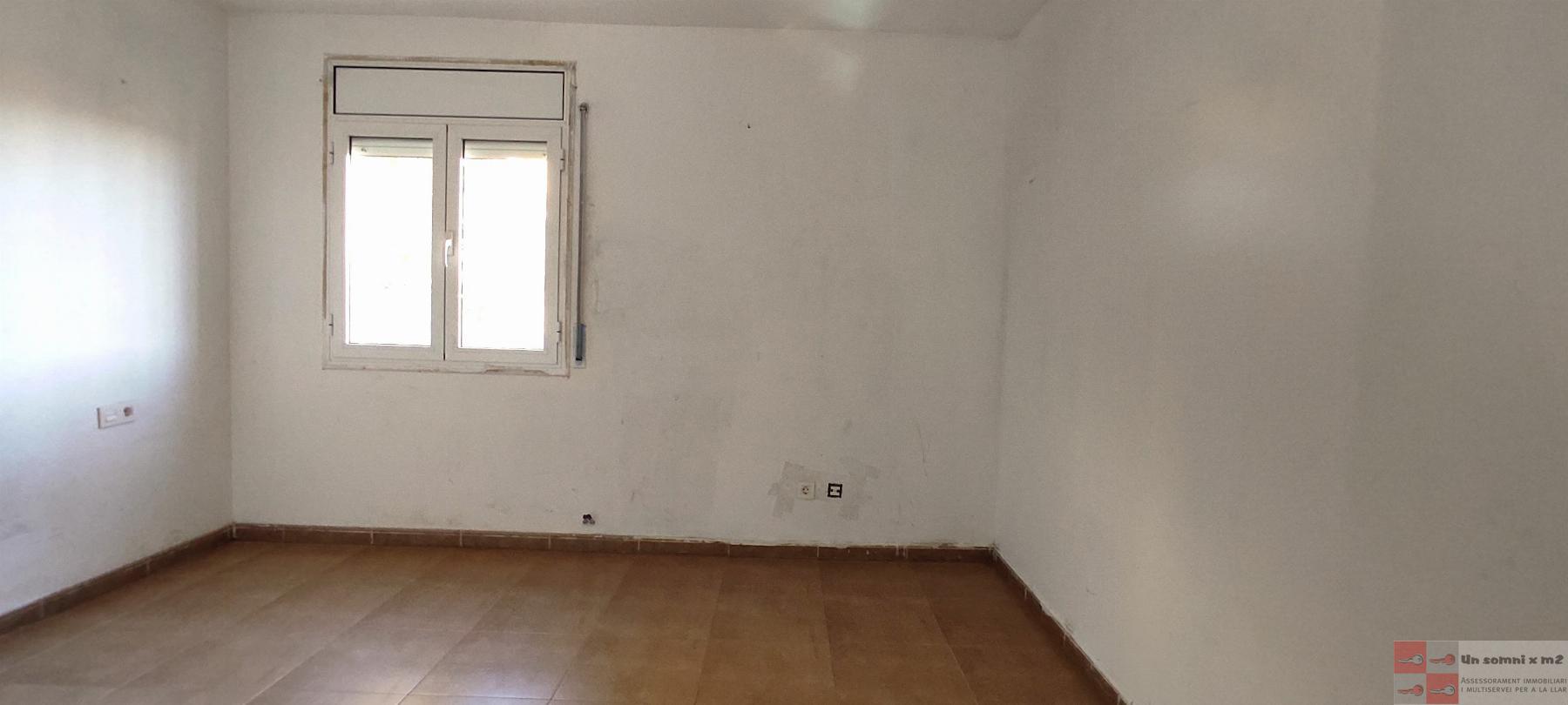 Venda de casa a Mediona