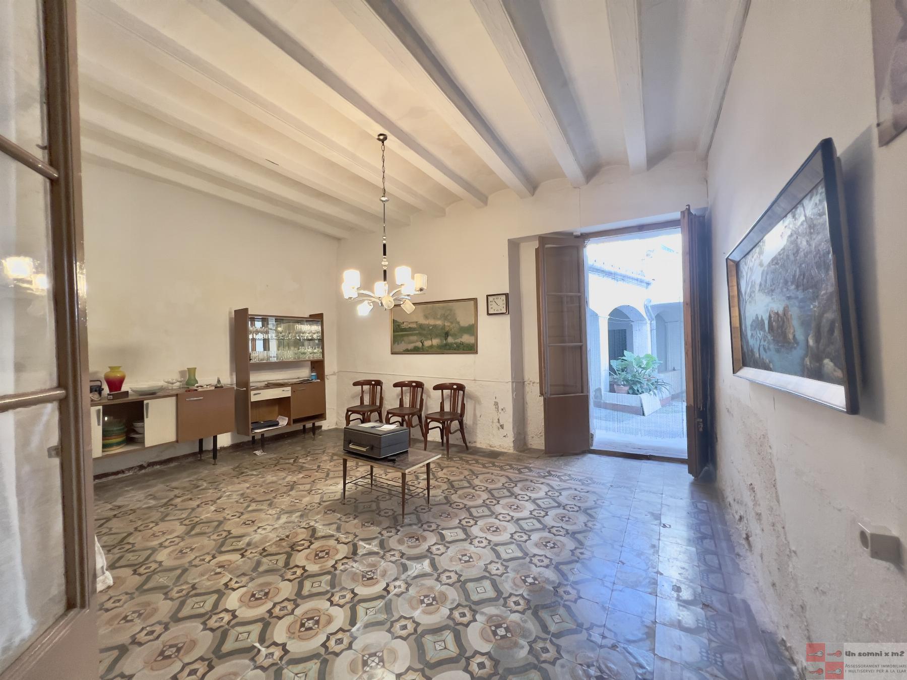 For sale of building in Masquefa