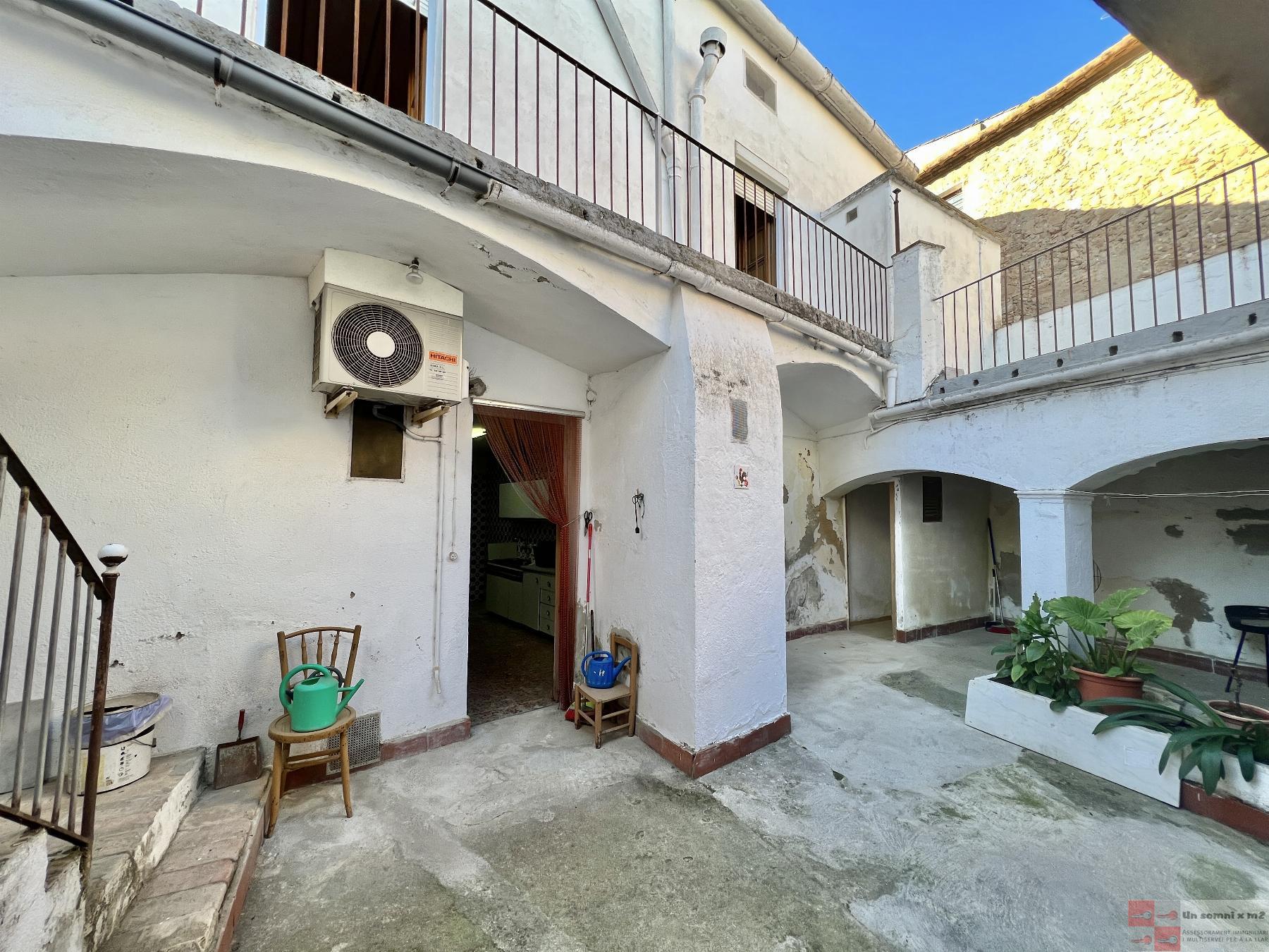 For sale of building in Masquefa