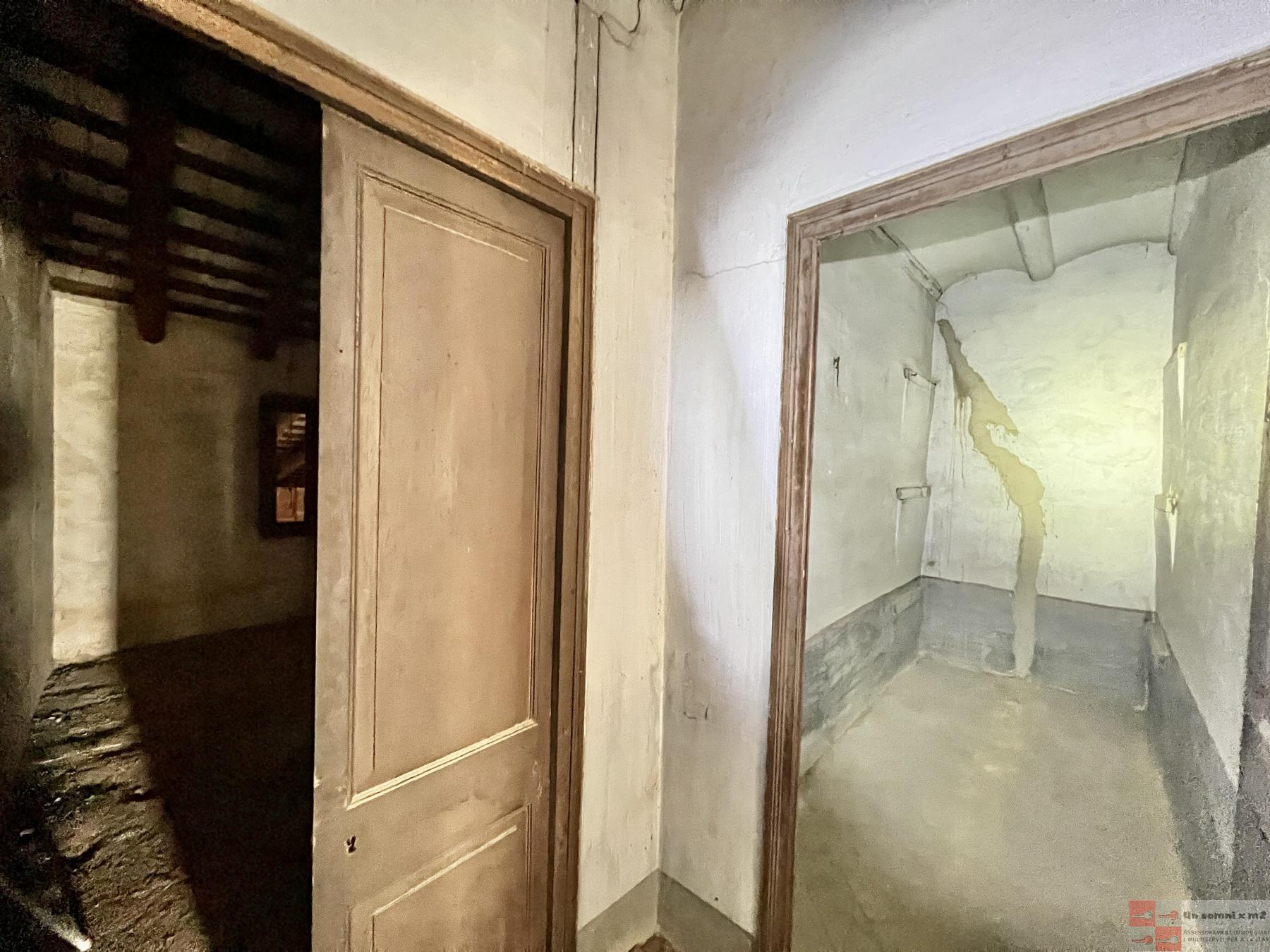 For sale of building in Masquefa