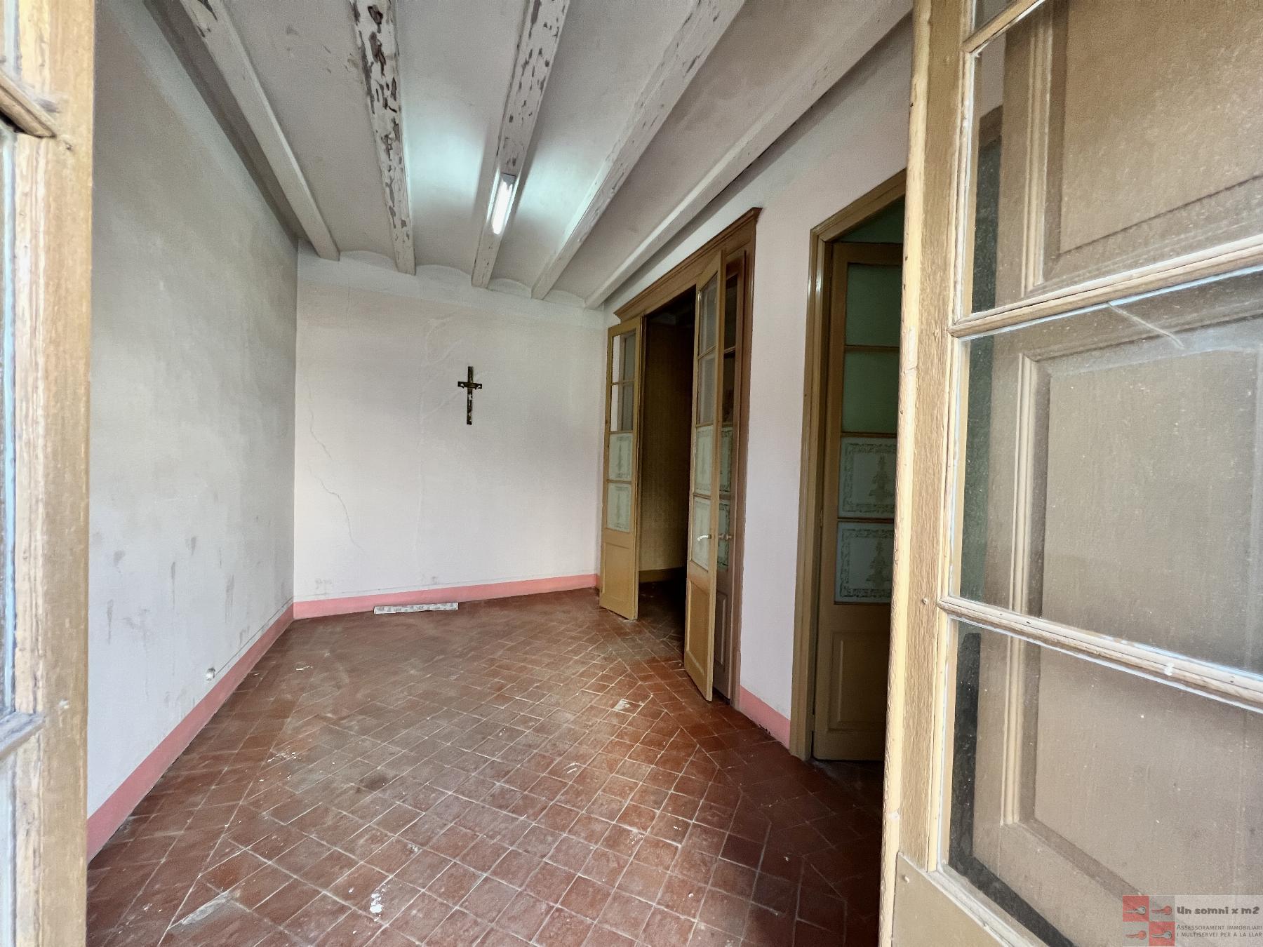 For sale of building in Masquefa