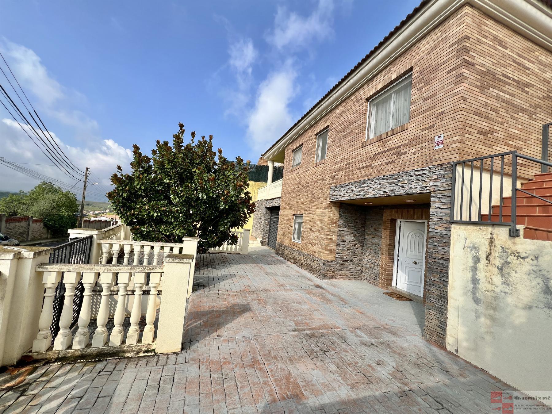 Venda de casa a Piera