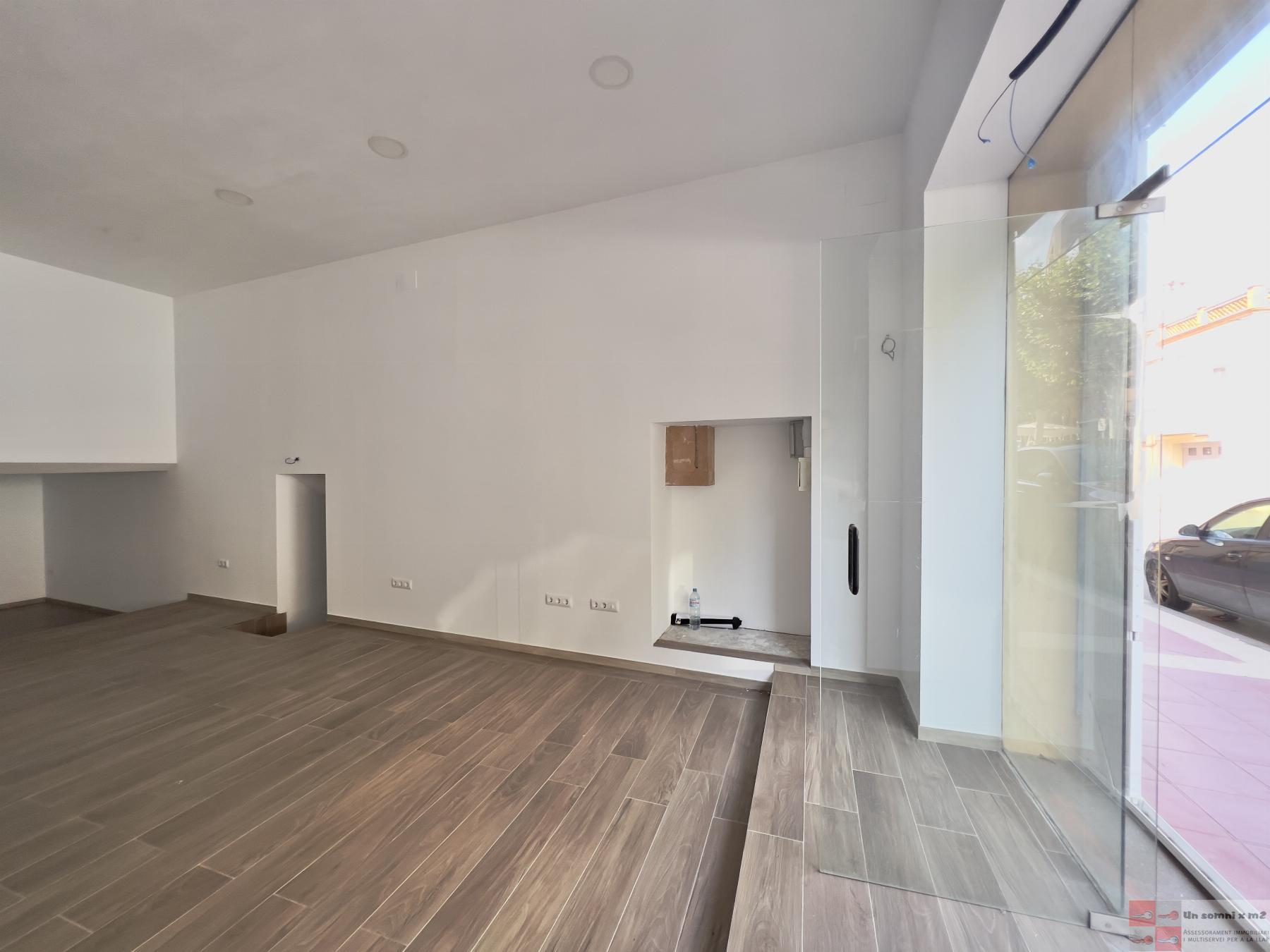 Alquiler de local comercial en Piera