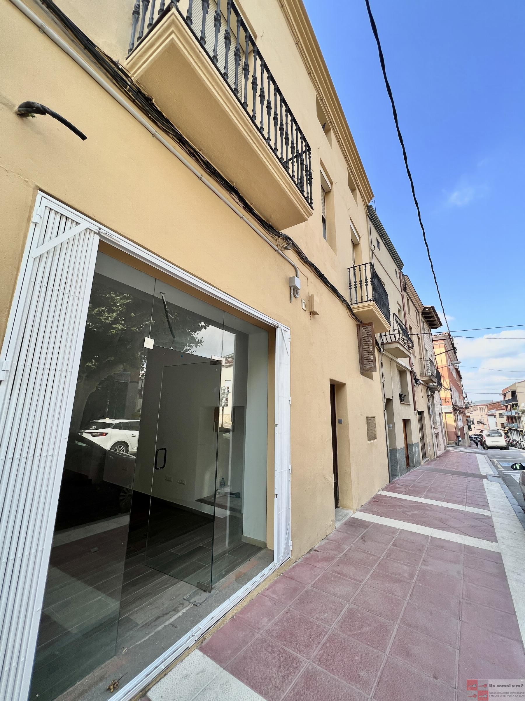 Lloguer de local comercial a Piera