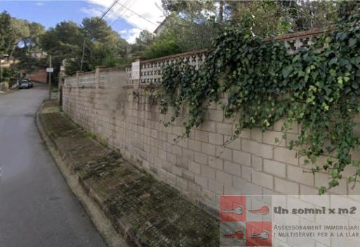 Venta de terreno en Piera