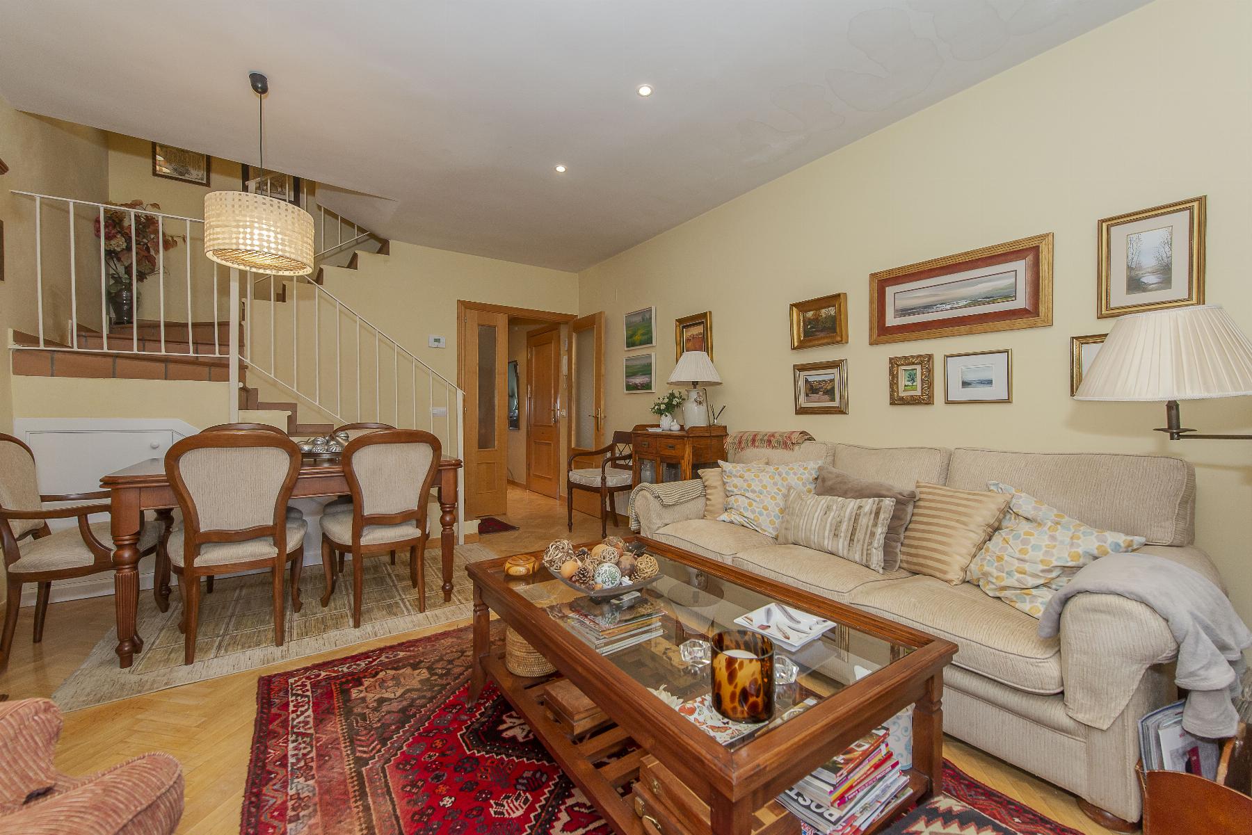 Venta de dúplex en Villanueva del Pardillo