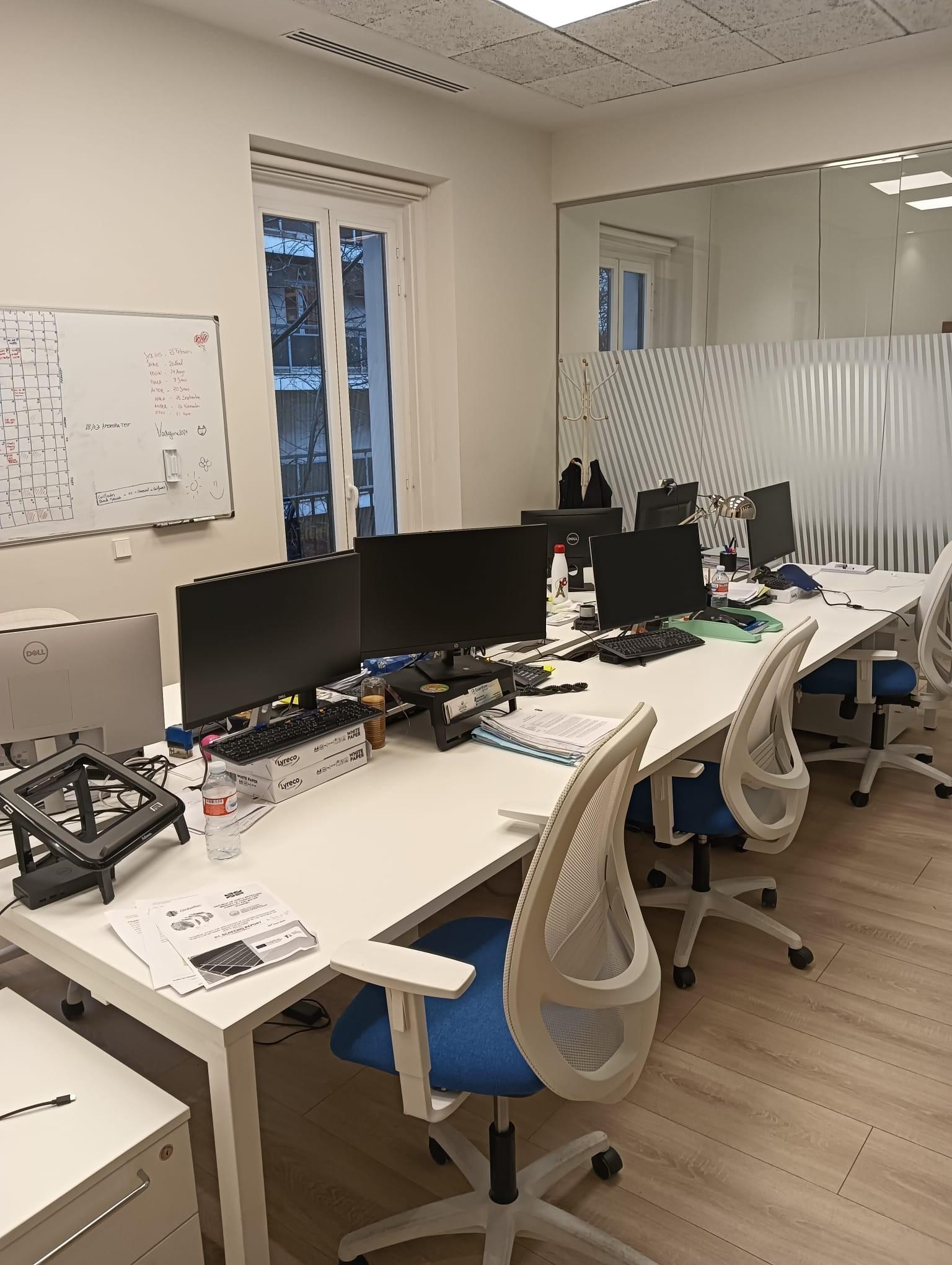 For rent of office in Madrid