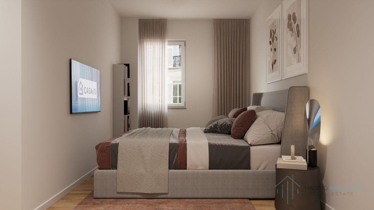 For sale of flat in Madrid