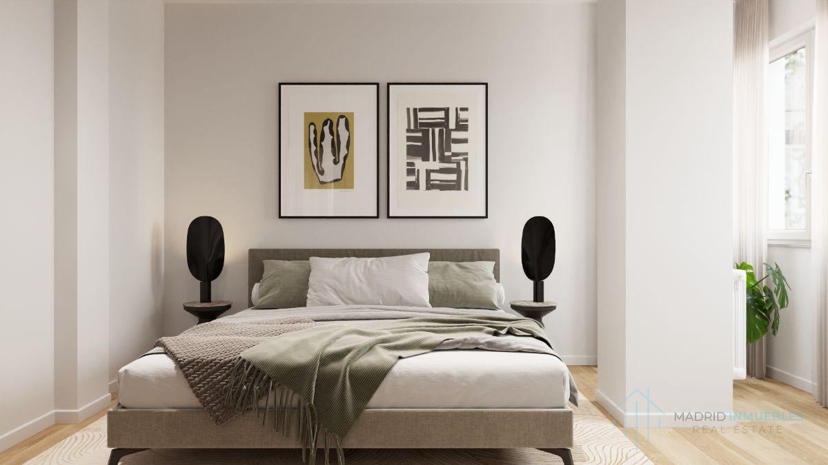 For sale of flat in Madrid
