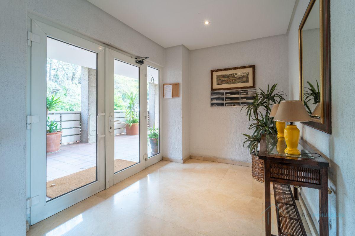 For sale of flat in Madrid