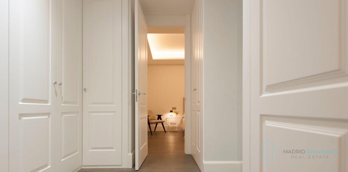 For sale of flat in Madrid