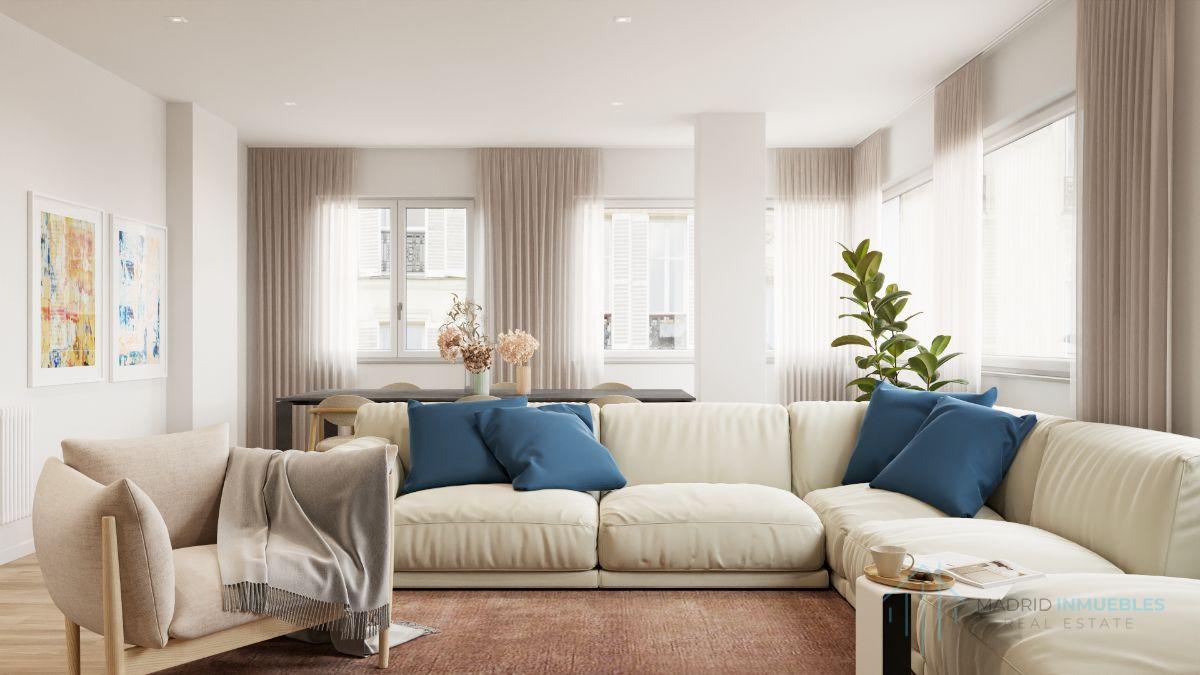 For sale of flat in Madrid