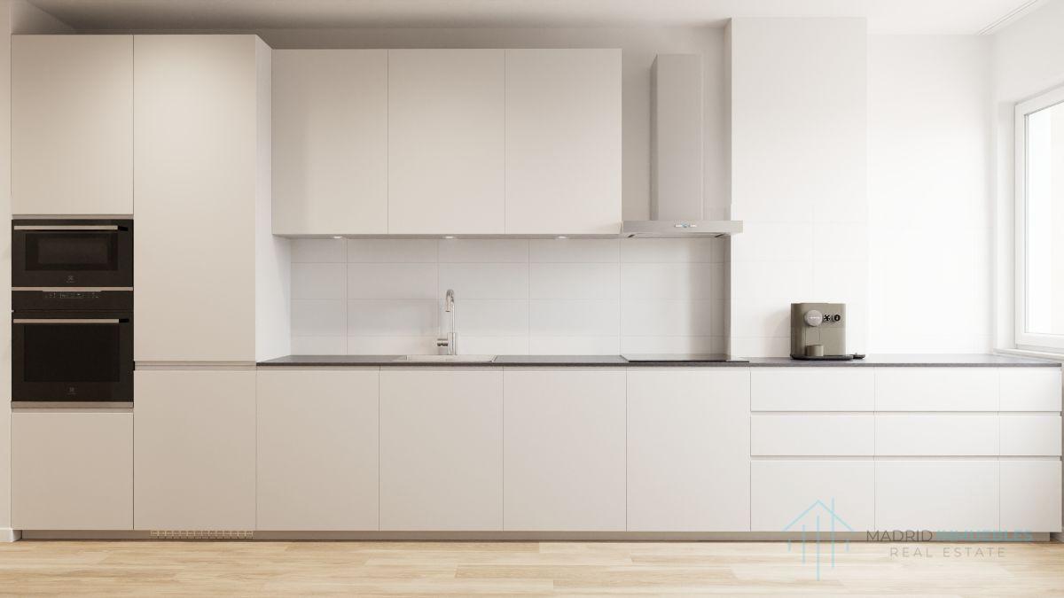 For sale of flat in Madrid