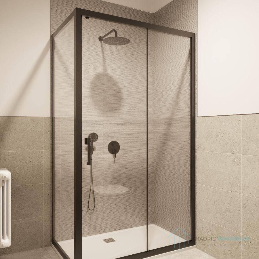 For sale of flat in Madrid