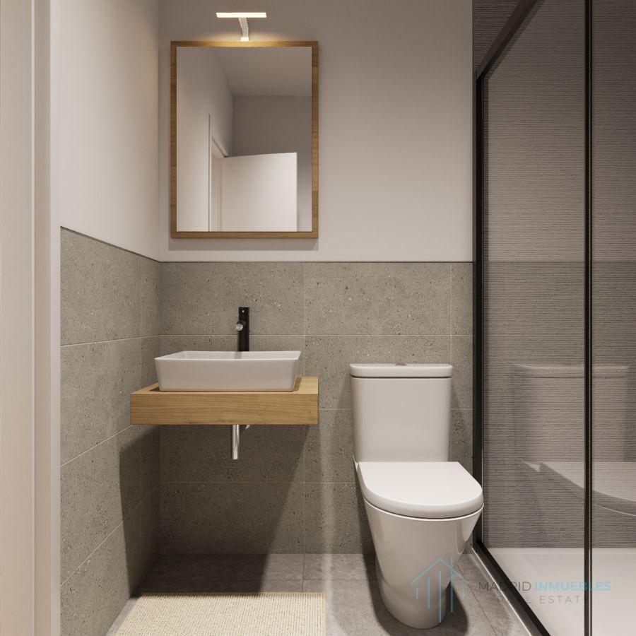 For sale of flat in Madrid
