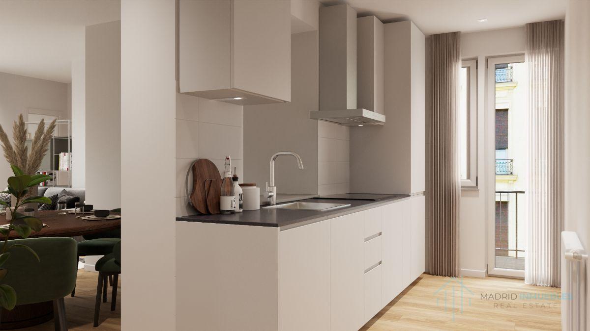 For sale of flat in Madrid