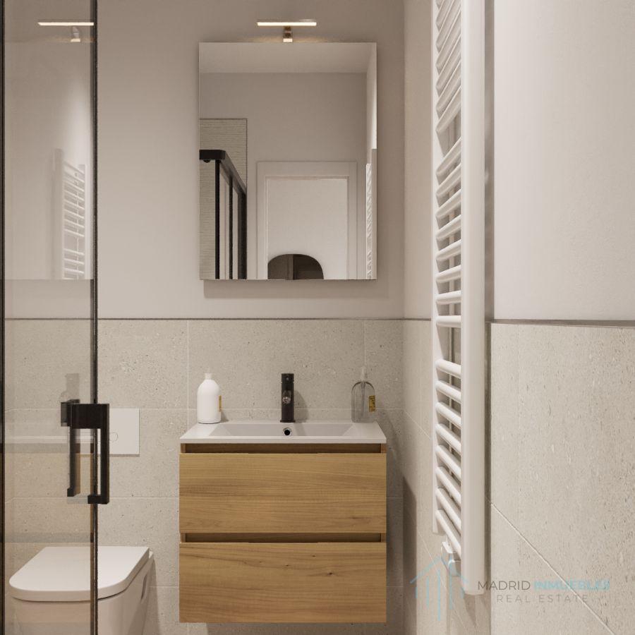 For sale of flat in Madrid