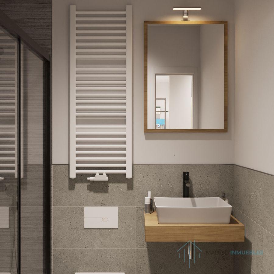 For sale of flat in Madrid