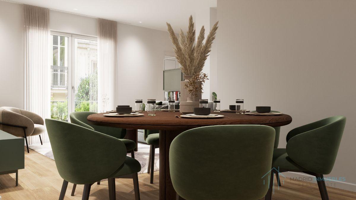 For sale of flat in Madrid
