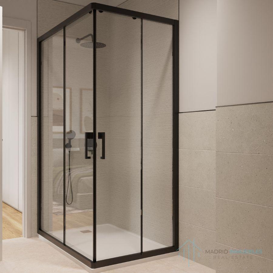 For sale of flat in Madrid
