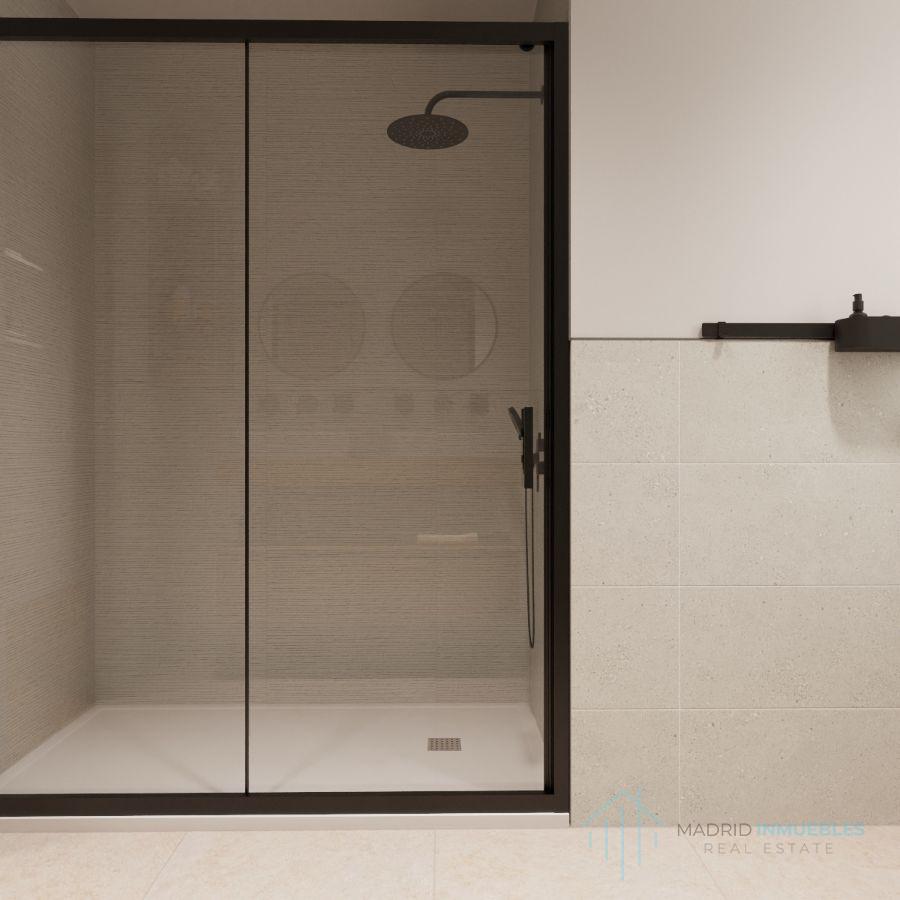 For sale of flat in Madrid