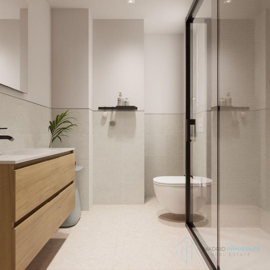 For sale of flat in Madrid