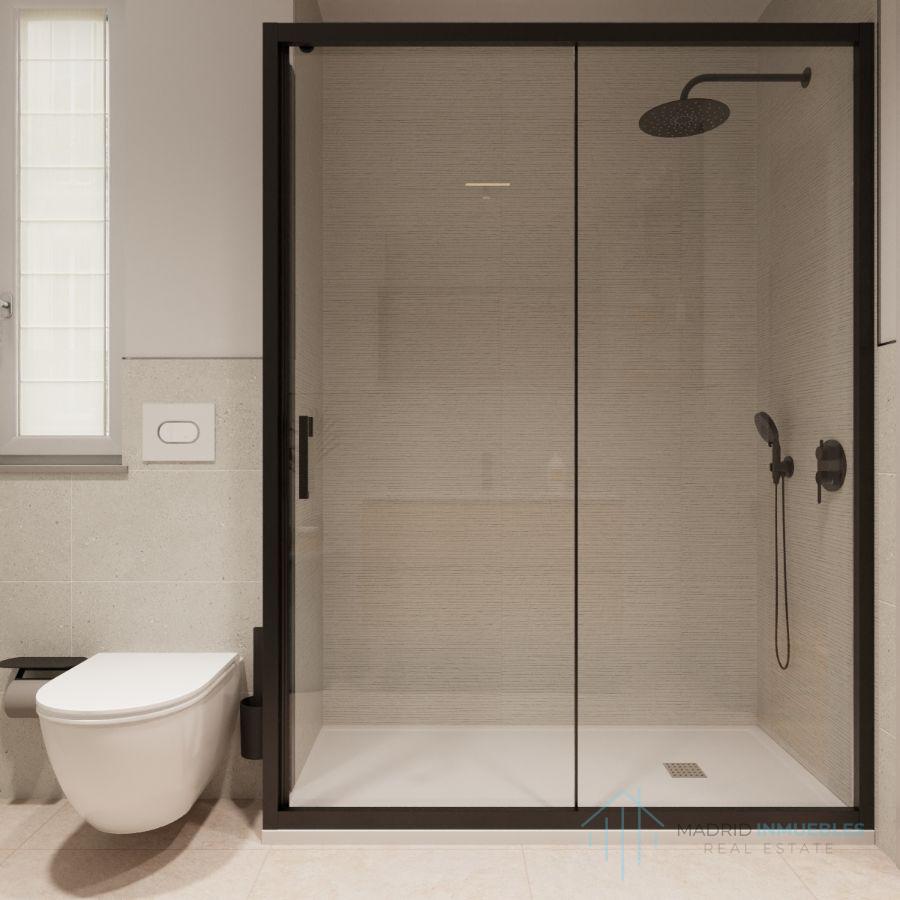 For sale of flat in Madrid