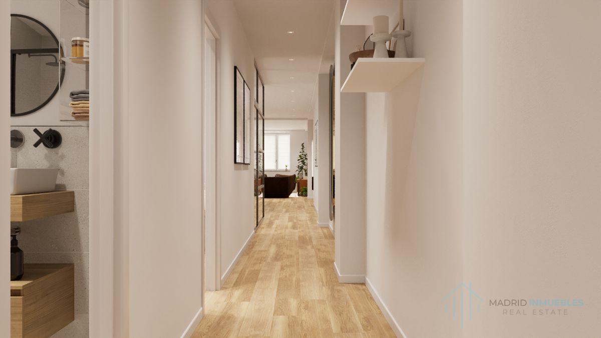 For sale of flat in Madrid