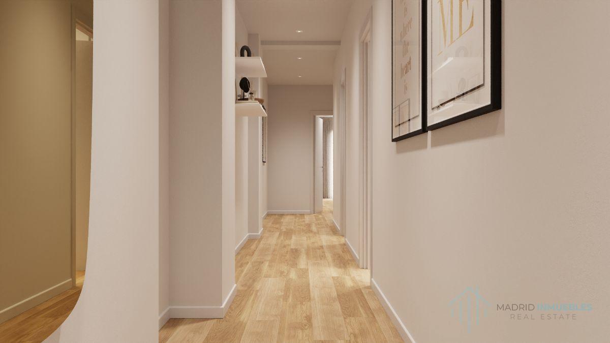 For sale of flat in Madrid