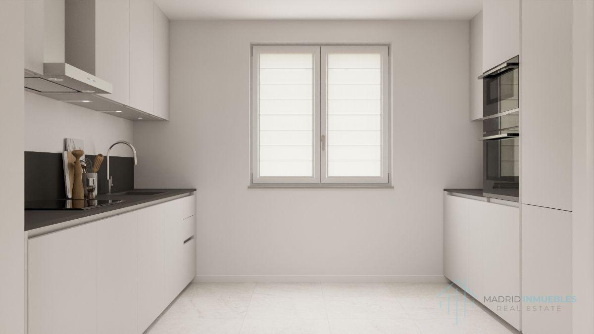 For sale of flat in Madrid