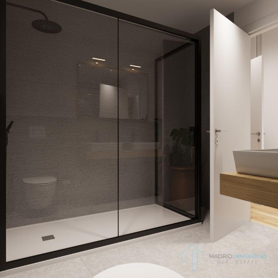 For sale of flat in Madrid