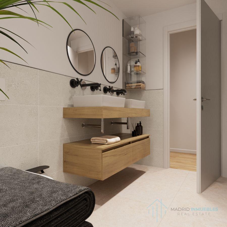 For sale of flat in Madrid