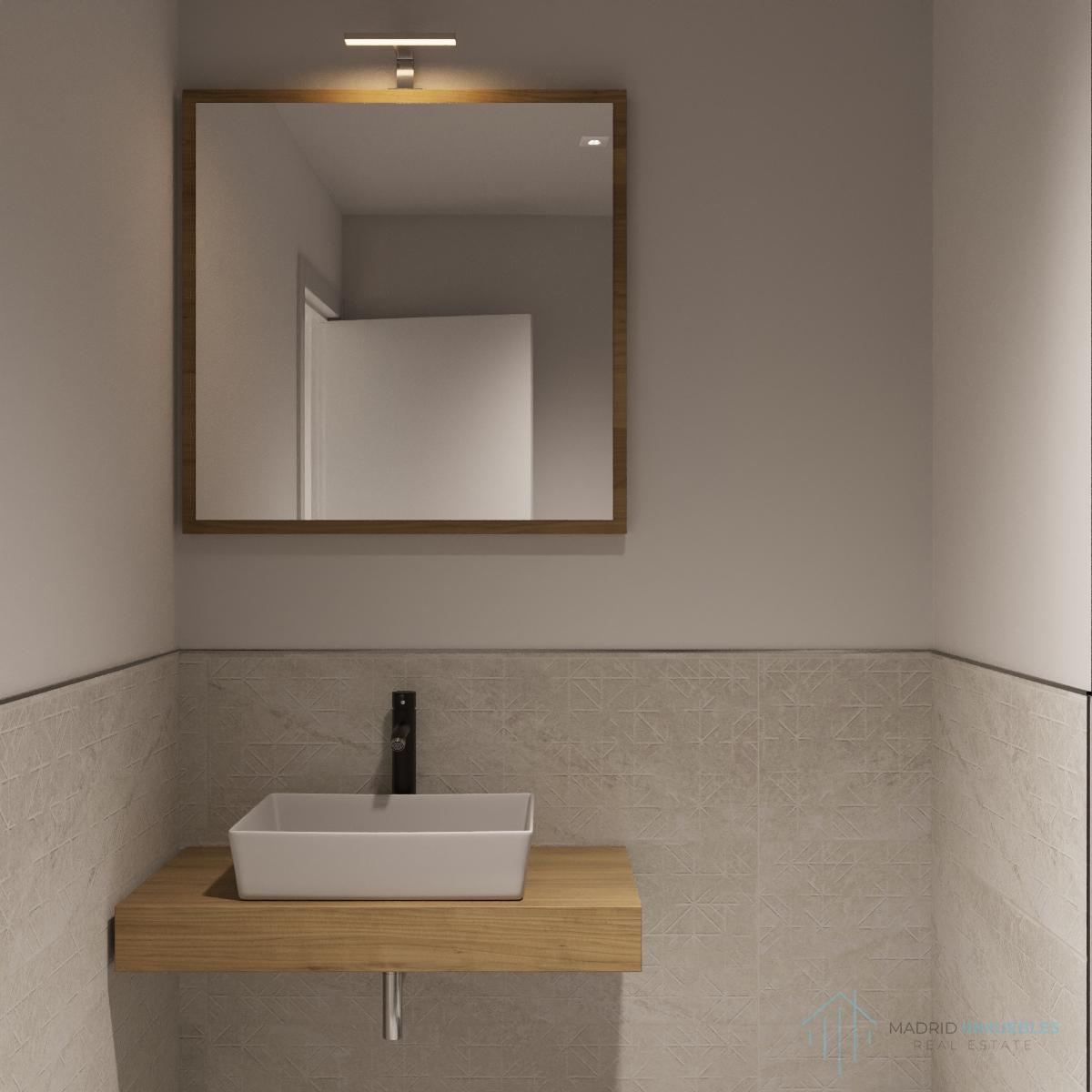For sale of flat in Madrid